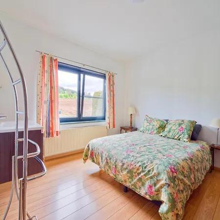 In With Private Garden Lierneux