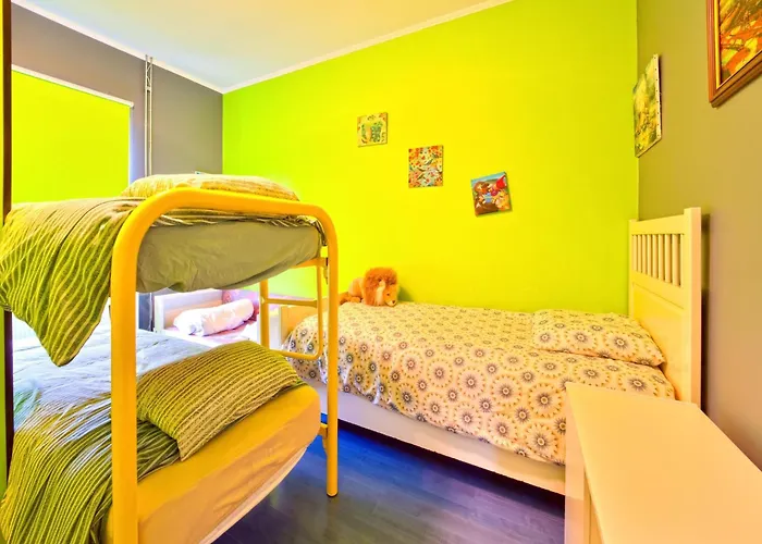 In With Private Garden *