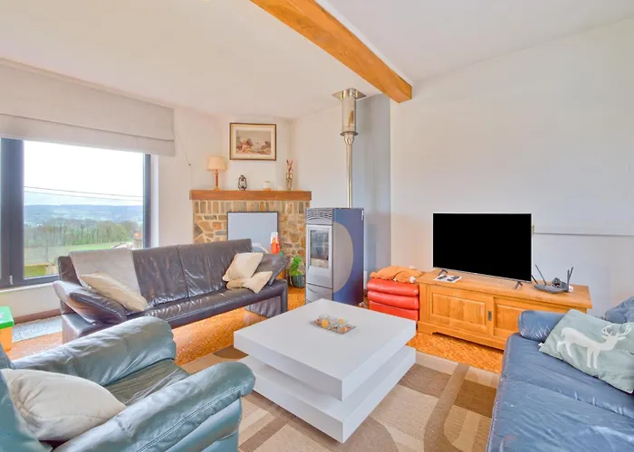 Vakantiehuis In With Private Garden